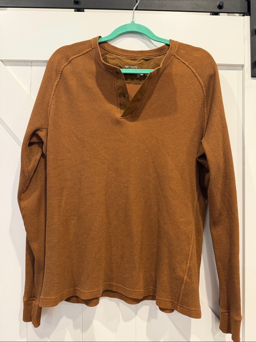 Arc'teryx Men’s Waffle-Knit Henley Long Sleeve Top
